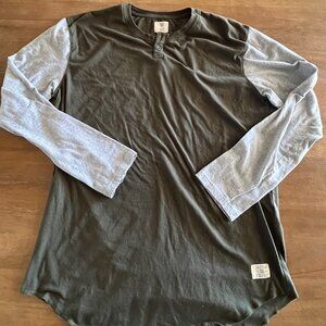DC Shoes - Long Sleeve Henley 2-Button Shirt -‎ Green & Gray - Size XL X-Large